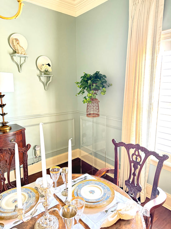 Dining room with formal place setting, beautiful interior design by Lauren Egger Designs.